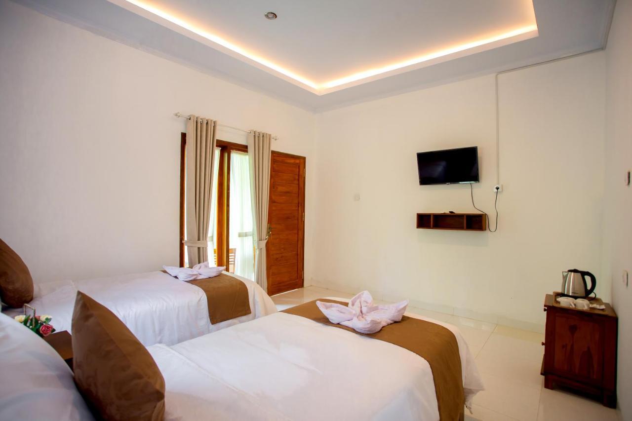 The Puncak Santhi Inn Batununggul Zewnętrze zdjęcie