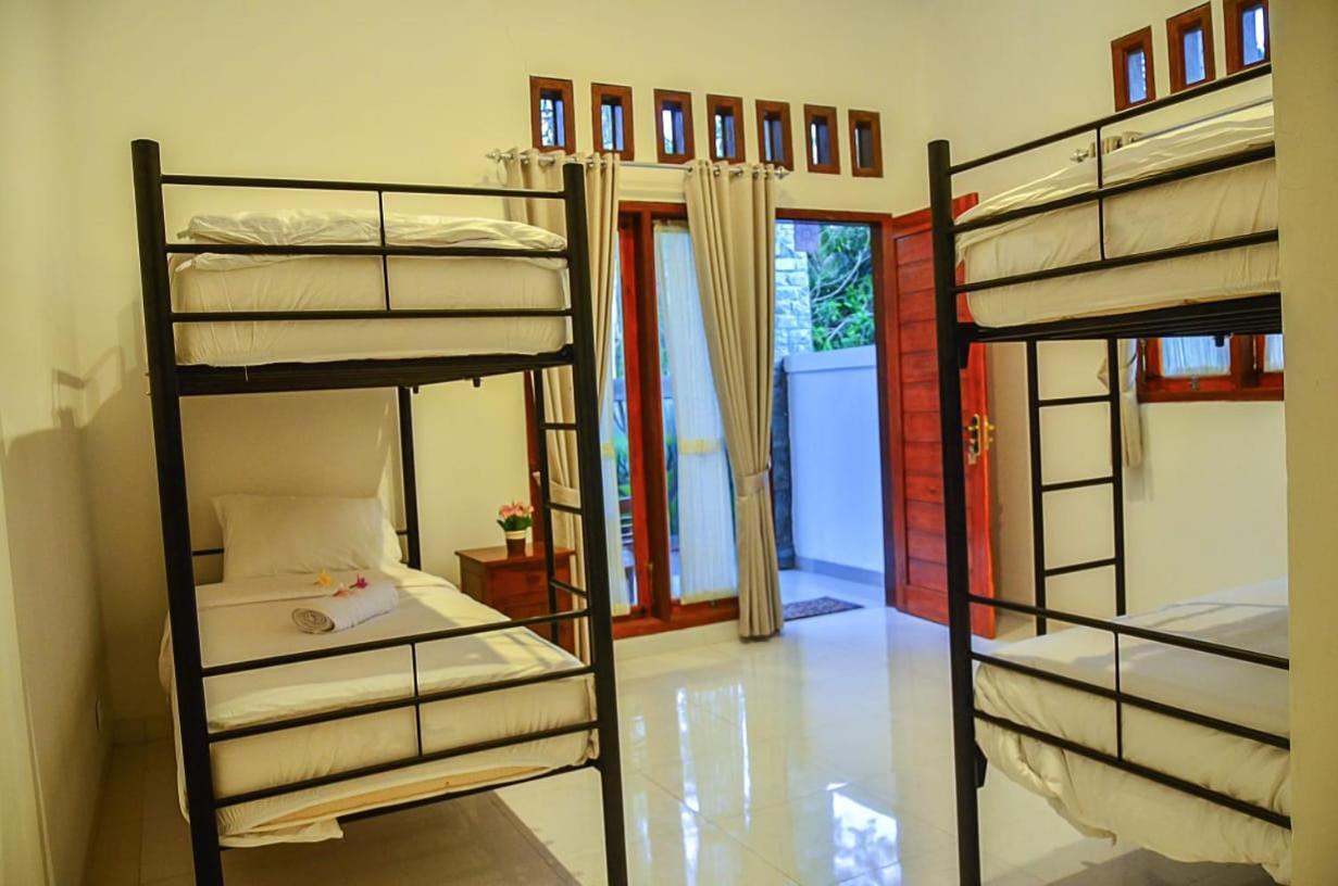 The Puncak Santhi Inn Batununggul Zewnętrze zdjęcie
